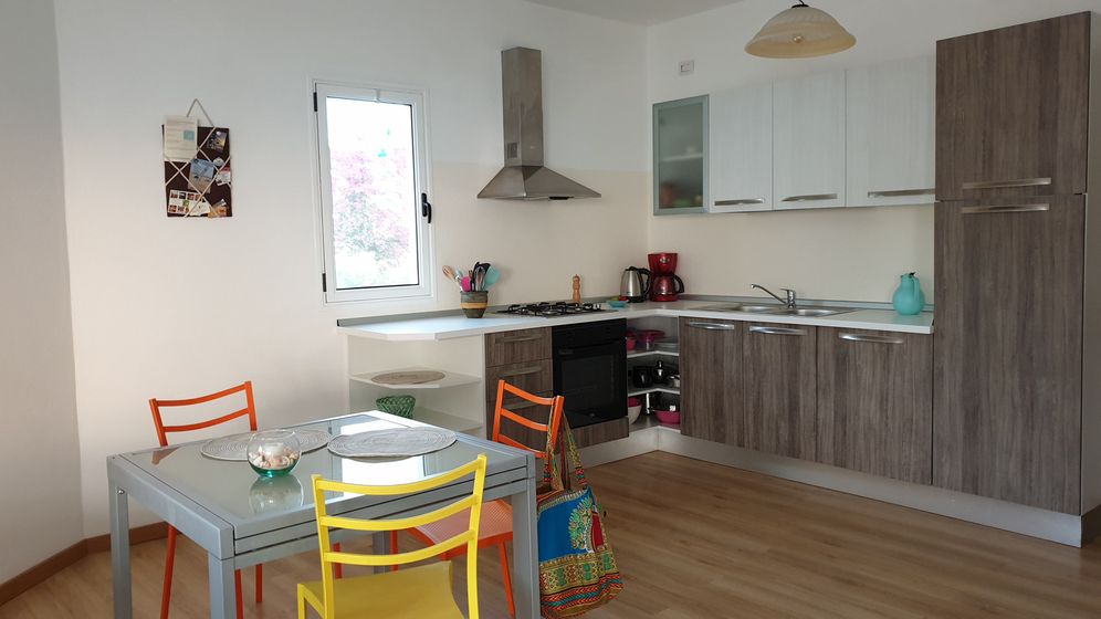 Beachhaus Praia de Chaves, foto – Cucina con zona pranzo